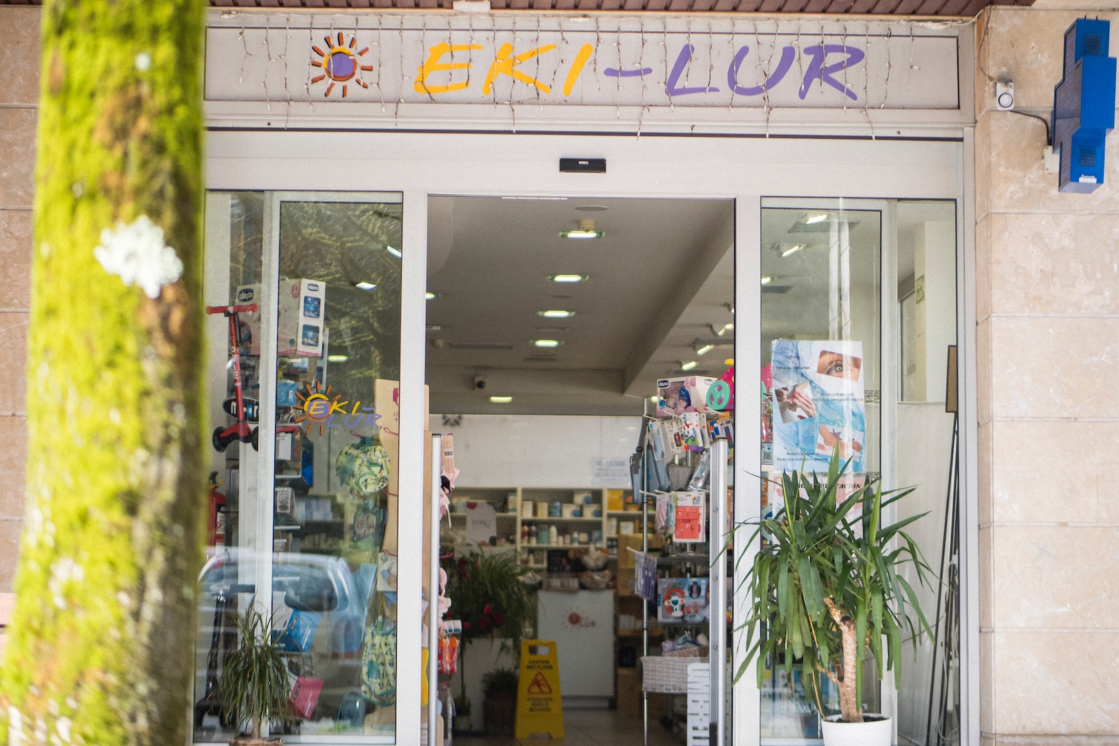 EKI-LUR