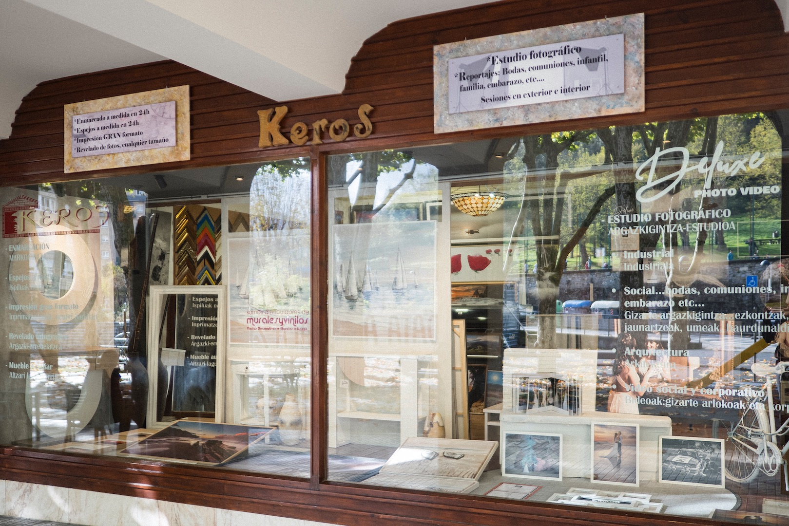 KEROS-DELUXE PHOTO